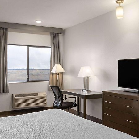 Baymont By Wyndham Moses Lake Extérieur photo
