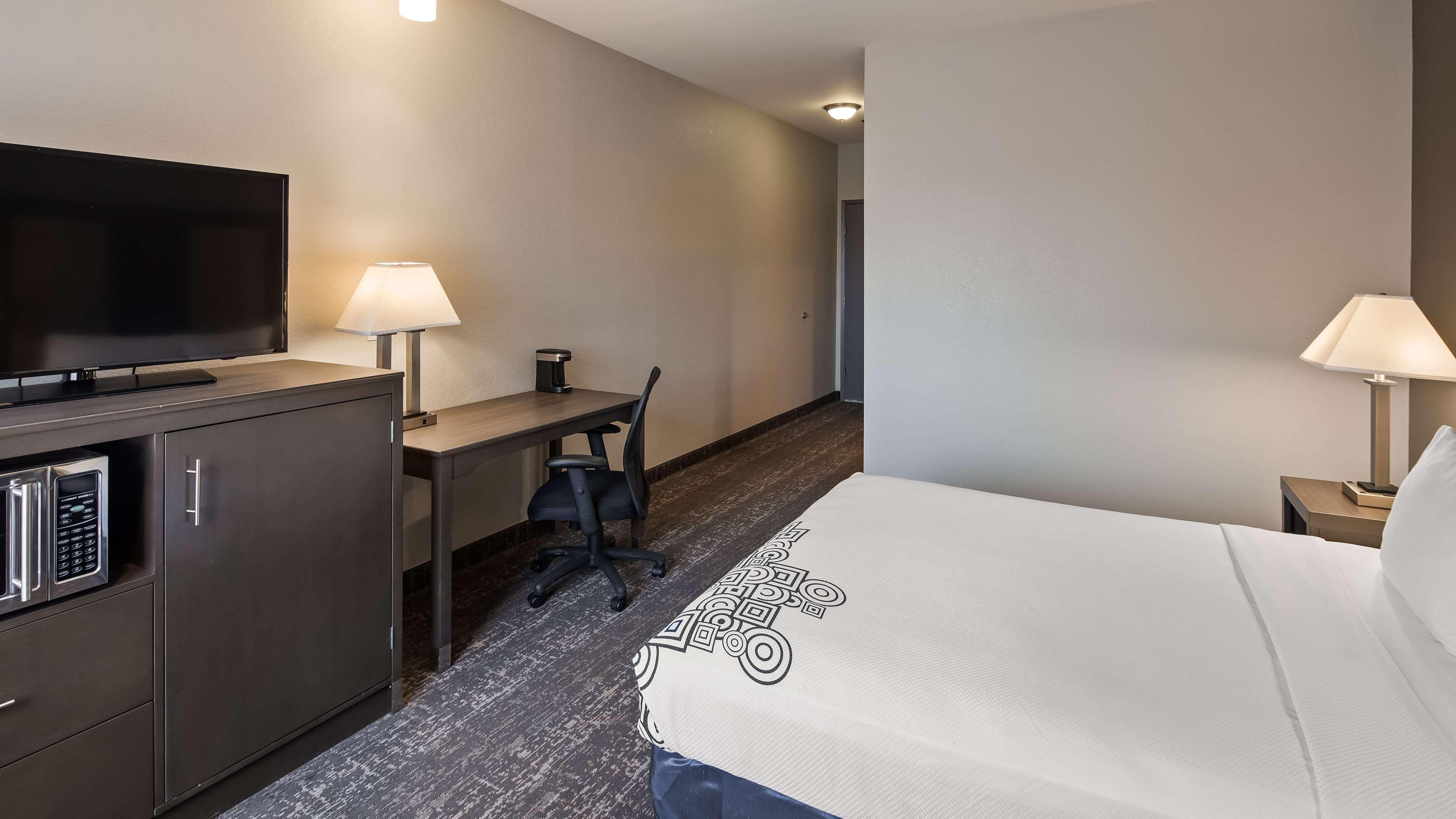 Baymont By Wyndham Moses Lake Extérieur photo