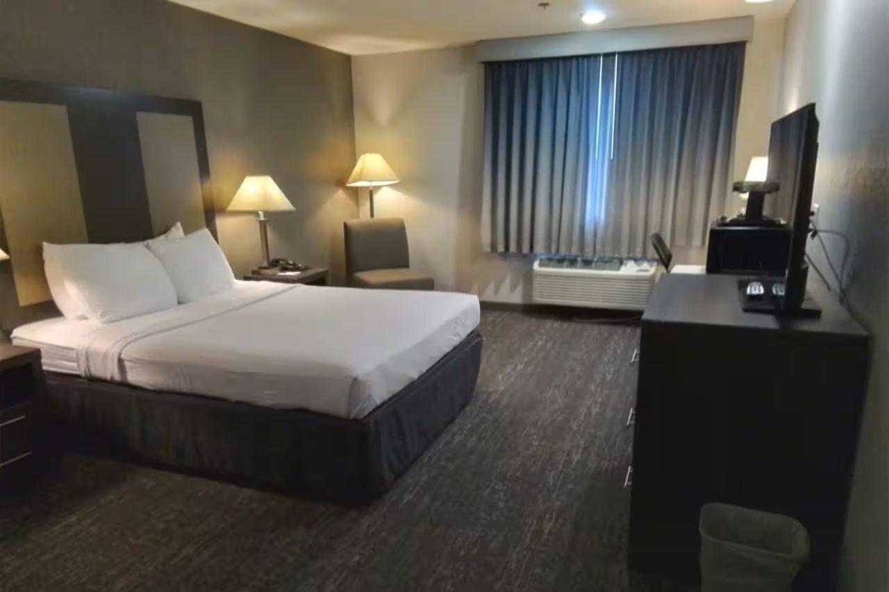 Baymont By Wyndham Moses Lake Extérieur photo