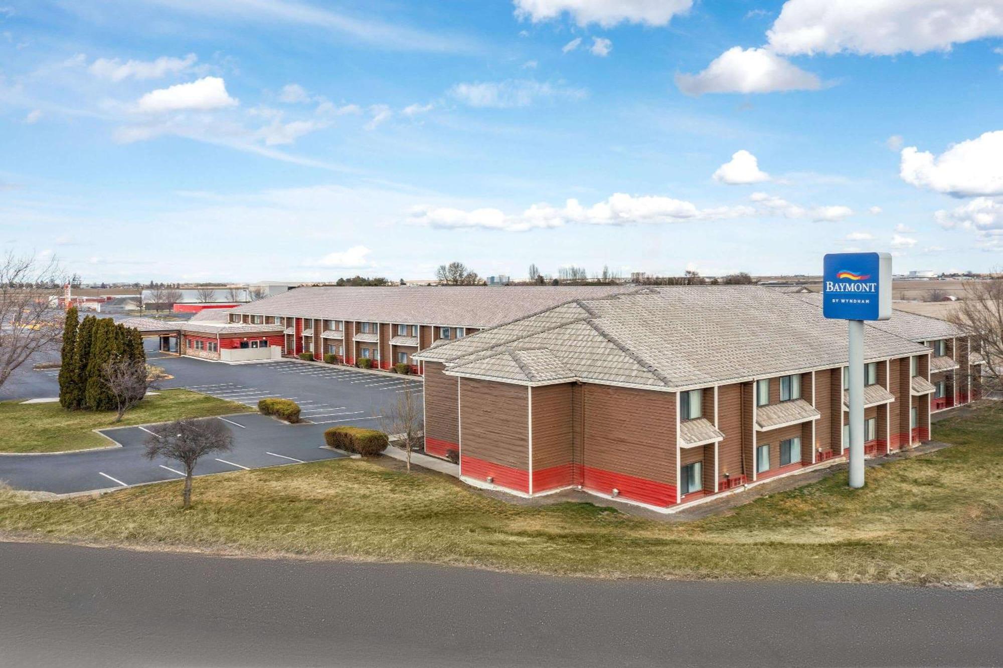 Baymont By Wyndham Moses Lake Extérieur photo